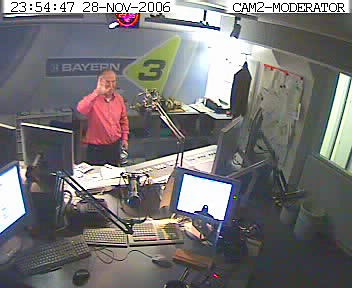 Ein letztes Winken zu den Kollegen - Bayern3-Webcam vom 28.11.2006